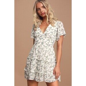 Lulus So True White Floral Print Tiered Short Sleeve Mini Dress - Size S